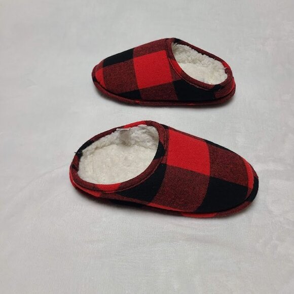 Kids Unisex Lounge House Slippers Size 2/3 Red Black Plaid Clog - Picture 5 of 8